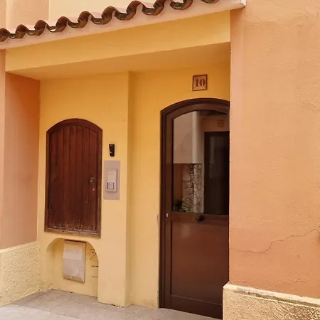 Apartamento A 200 M De La Playa Con Vista A La Piscina Y Parking Cubierto Gratuito Empuriabrava Exterior photo