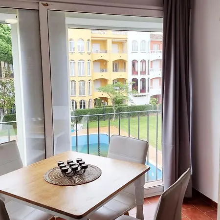 Apartamento A 200 M De La Playa Con Vista A La Piscina Y Parking Cubierto Gratuito Empuriabrava Exterior photo