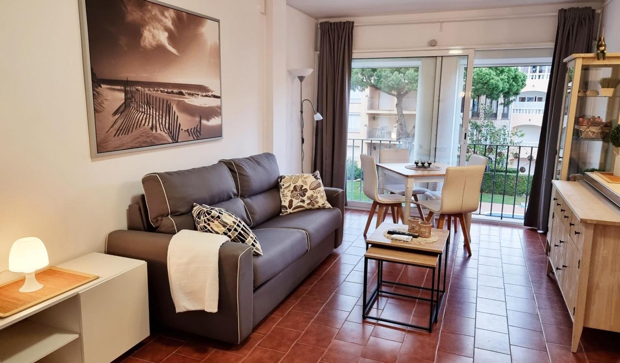 Apartment A 200 M De La Playa Con Vista A La Piscina Y Parking Cubierto Gratuito